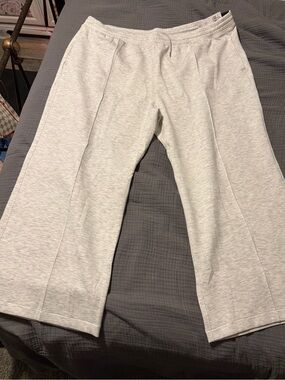 YPB NeoKNIT Track pants NWT